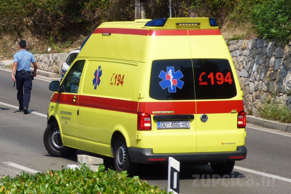 Maloljetnik u Konavlima pao s električnog bicikla i zadobio te&scaron;ke tjelesne ozljede