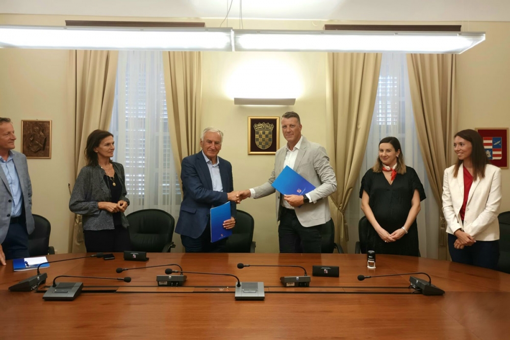 Djela Andyja Warhola stižu u Dubrovnik; Izložbu organiziraju županija i Umjetnička galerija