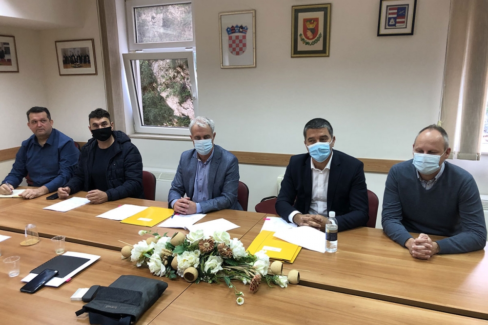 Potpisan ugovor o nastavku radova  na rekonstrukciji ceste LC 69050 na dionici od Male rijeke do rijeke Tarante