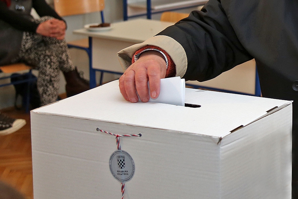 U Župi i do 16:30 sati bolja izlaznost nego u prvom krugu izbora, glasovalo 37,52 posto birača