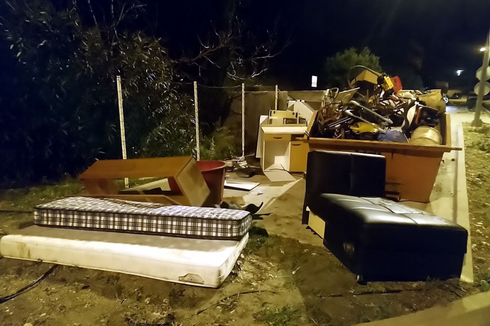 U ponedjeljak i utorak 25. i 26. listopada možete odložiti krupni otpad u spremnike na &scaron;est lokacija