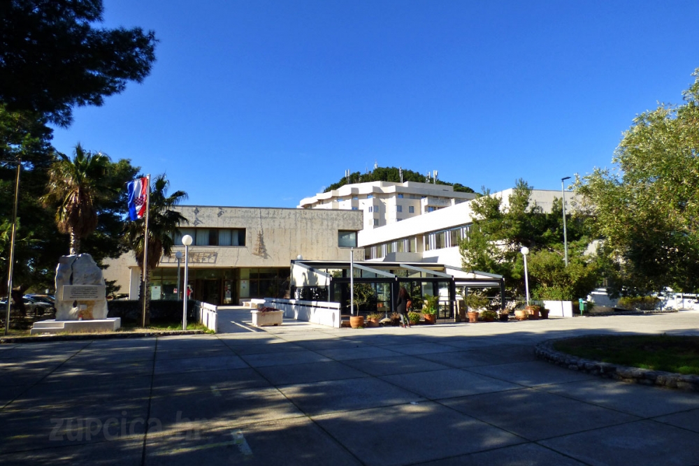 U OB Dubrovnik hospitalizirane 24 osobe pozitivne na koronavirus, preminula starija žena iz Metkovića