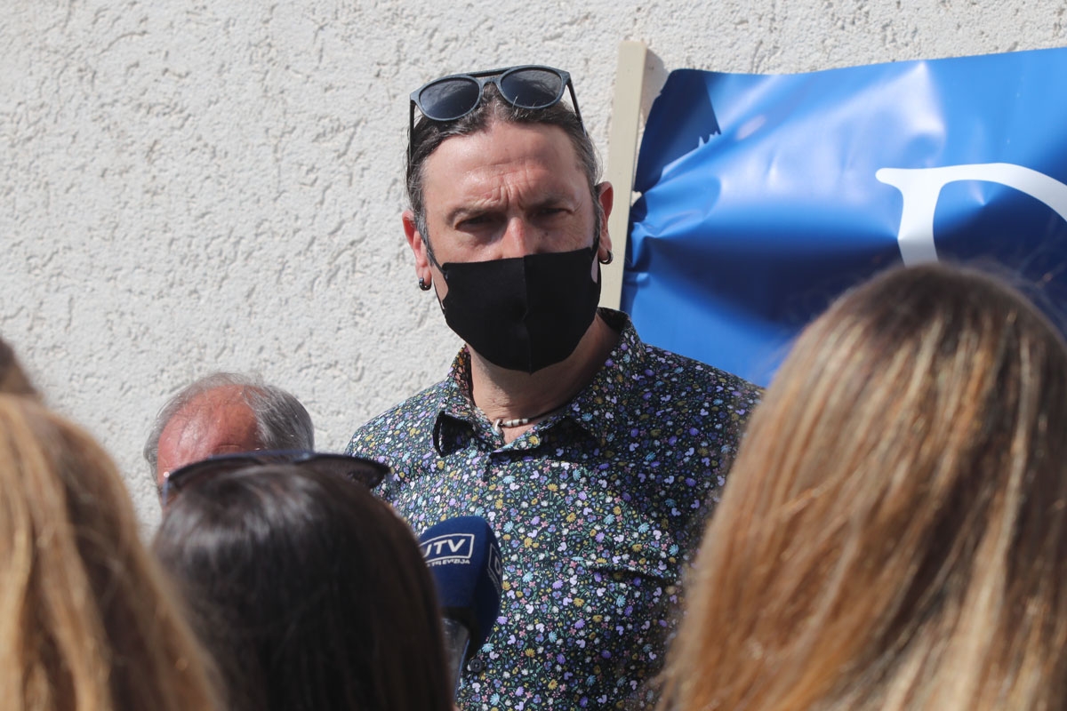DDS predstavio svoje kandidate;  Ivo Žeravica kandidat za župskog načelnika, Terezina Orlić za županicu