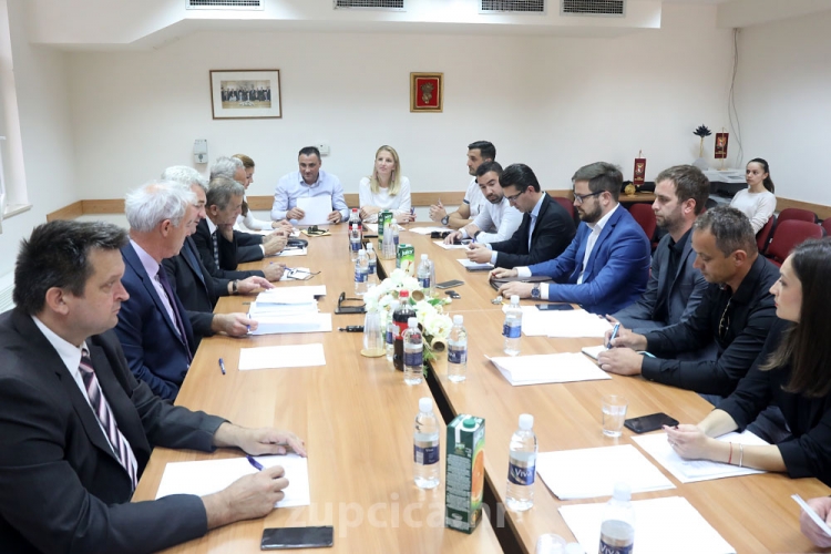 Općinsko vijeće; Oporbeni vijećnici napustili sjednicu prije prihvaćanja Dnevnog reda (FOTO)