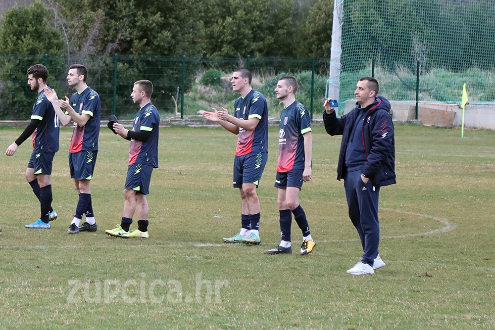 Danas na Taranteli; Župa dubrovačka domaćin Slavenu, Ženski nogometni klub igra protiv Lepoglave